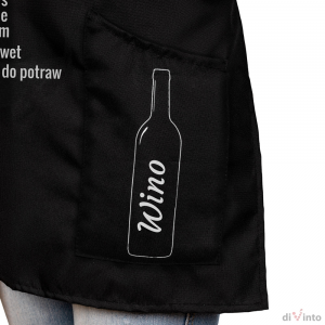 Zbliżenie na kieszeń z napisem: Wino