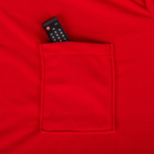 Kocyko-szlafrok dla Pary - praktyczna kieszeń, do której można włożyć np. pilota