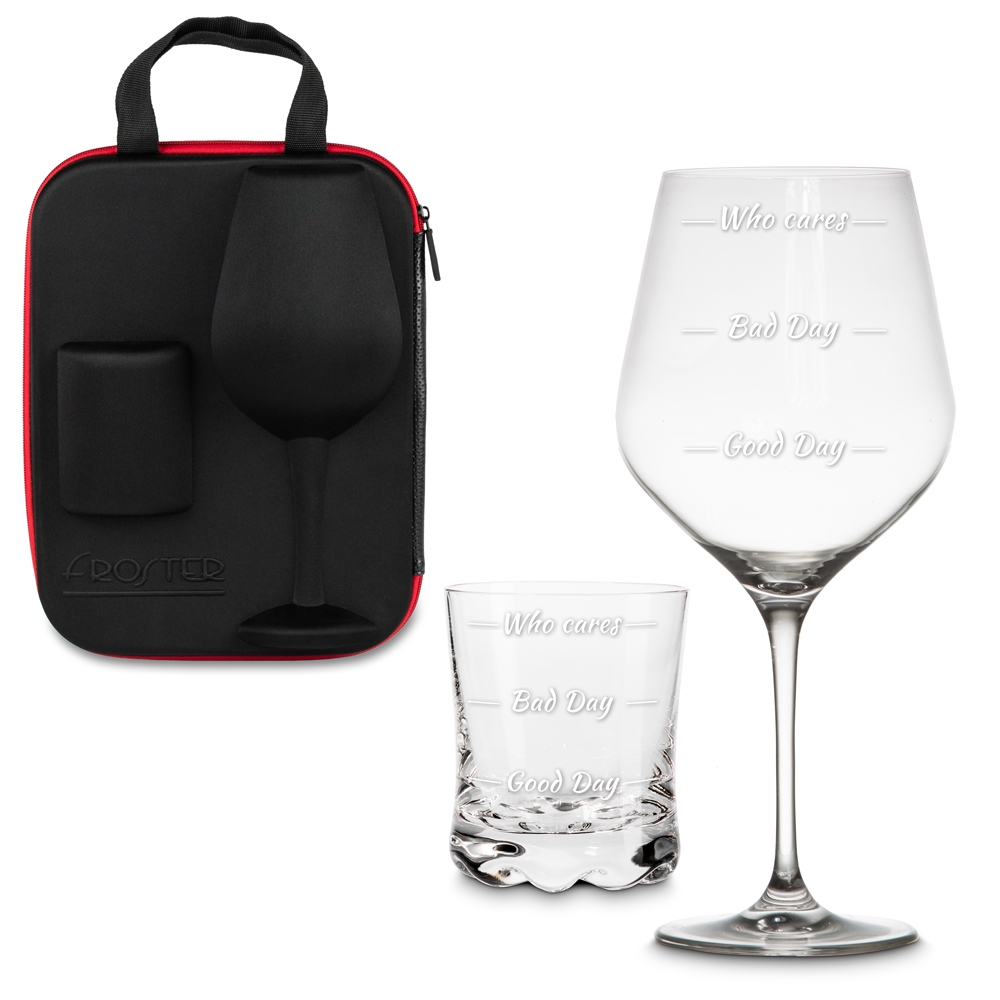 Szklanka dla whisky oraz gigantyczny kieliszek do wina z nadrukiem 3 poziomów napełnienia. Etui na drugim planie.